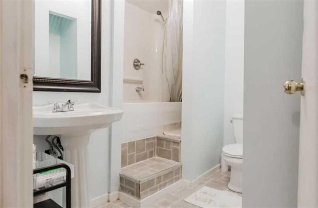 9421 70 Avenue  - Photo 23