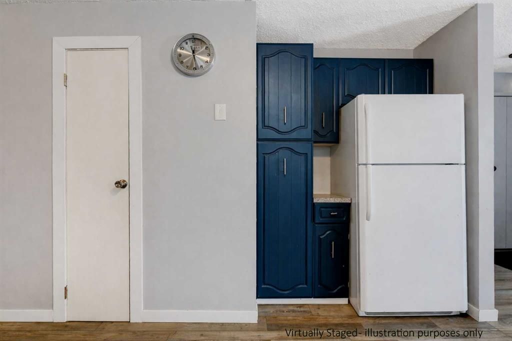 9421 70 Avenue  - Photo 7