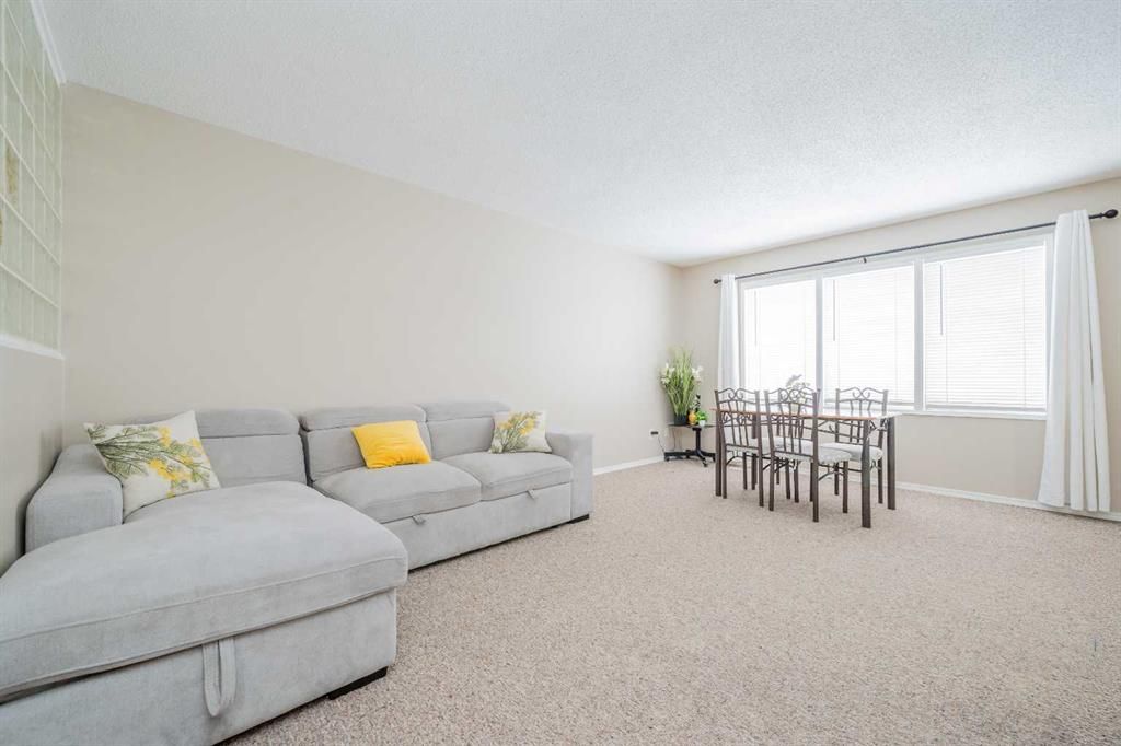 9340 67 Avenue  - Photo 4