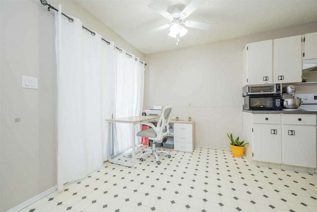 9340 67 Avenue  - Photo 8