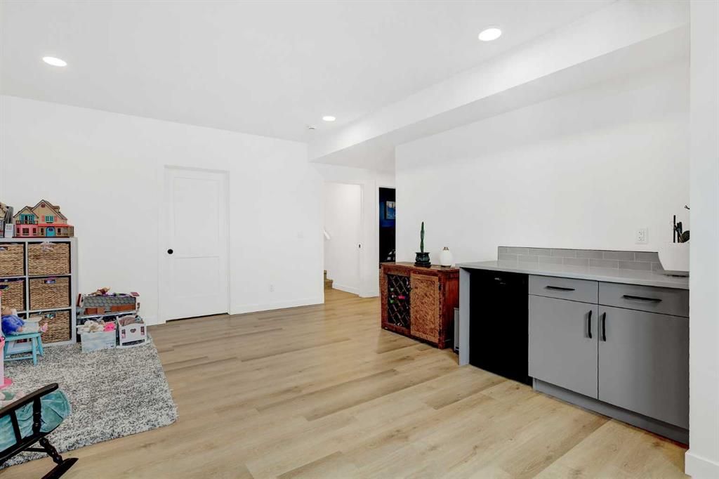 11910 81 Avenue  - Photo 16