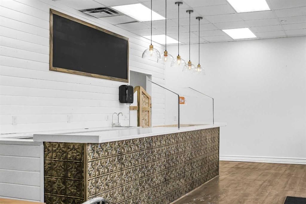 103, 10635 West Side Drive  - Photo 5