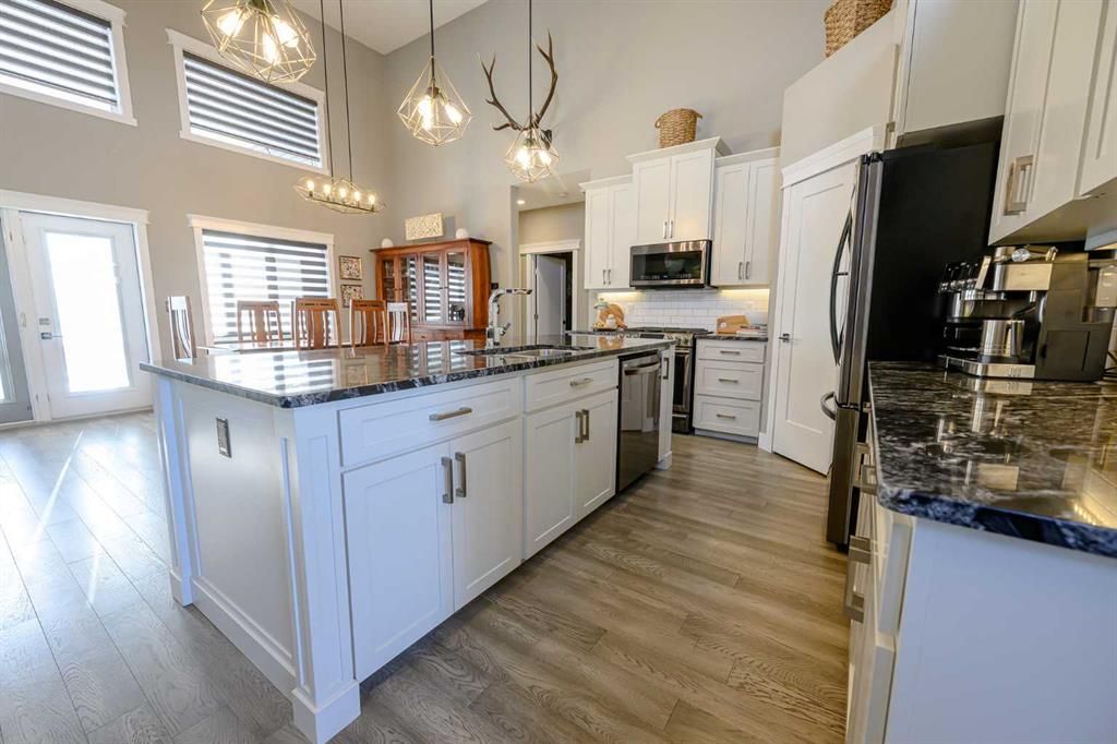 10619 156 Avenue  - Photo 5