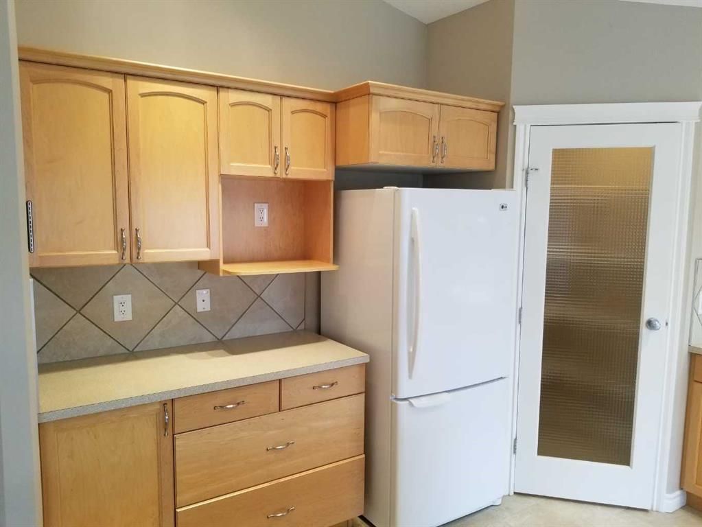 8814 114 Avenue  - Photo 6