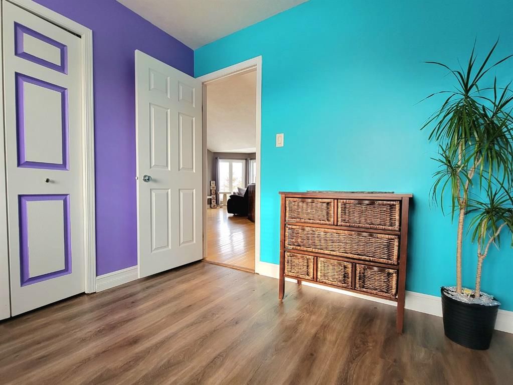 1056 10 Street  - Photo 25