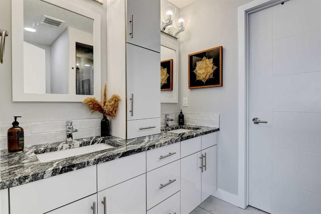 8614 88 Street  - Photo 33