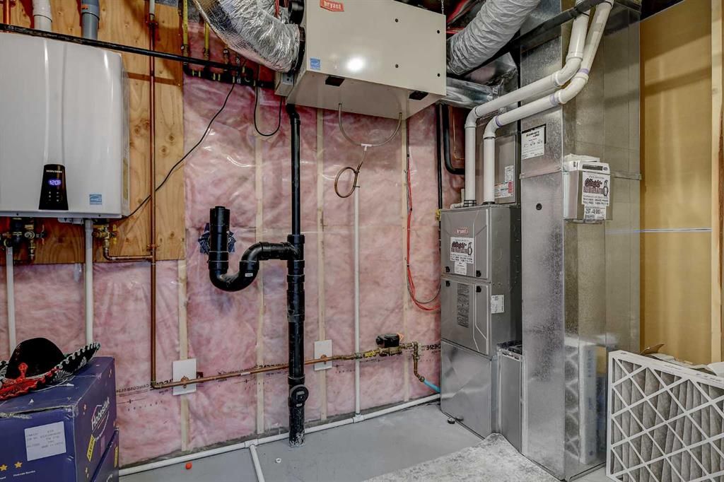 8614 88 Street  - Photo 45