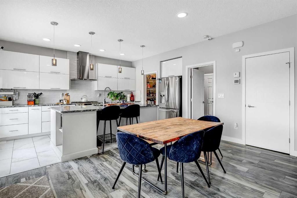 8614 88 Street  - Photo 9