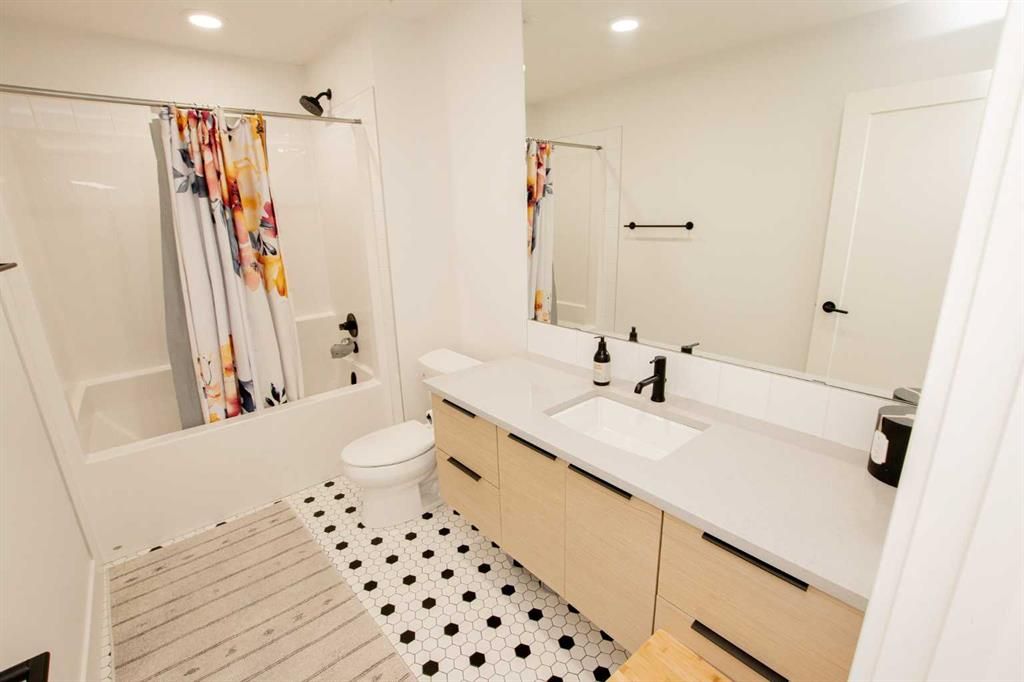 10709 152B Avenue  - Photo 30