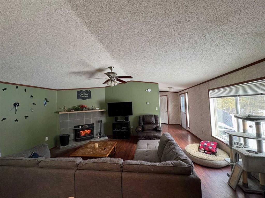 101071 Township Road 740   - Photo 11