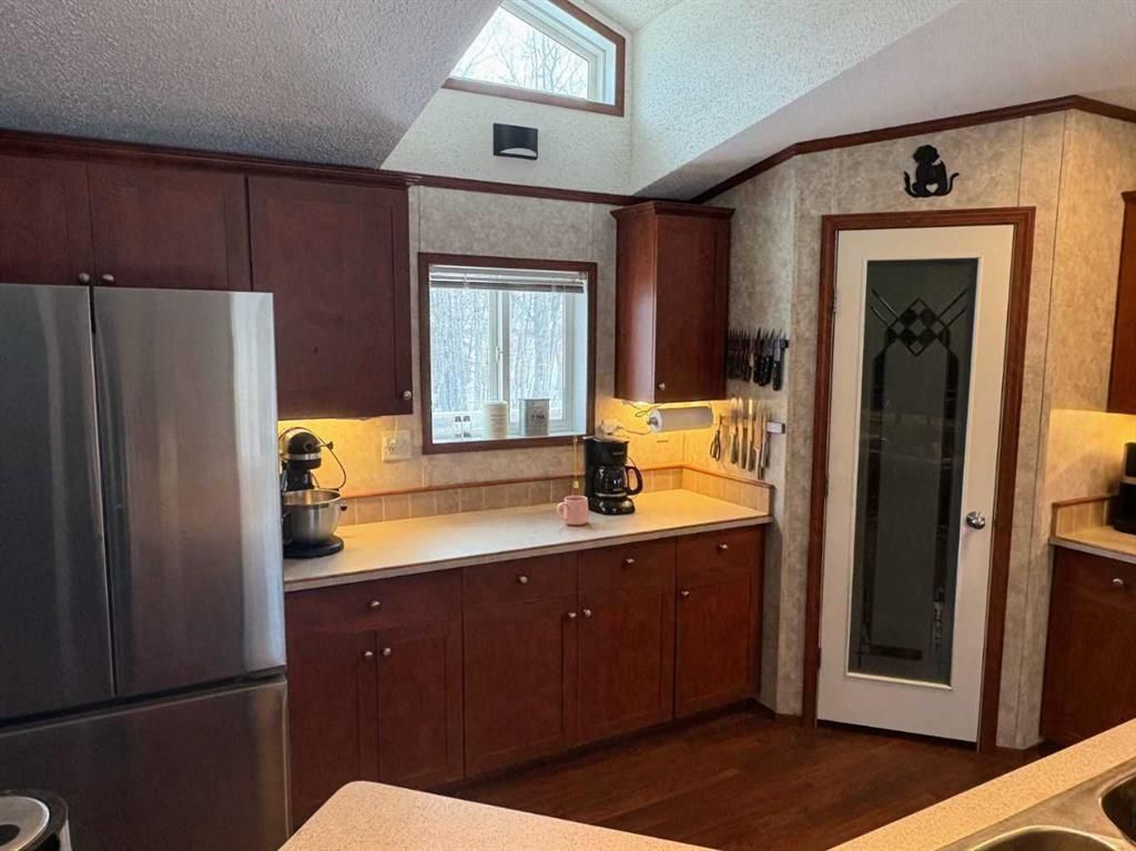 101071 Township Road 740   - Photo 13