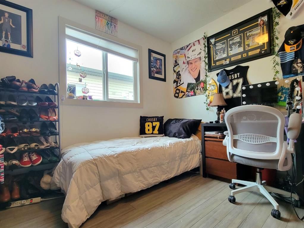 7418 115A Street  - Photo 13