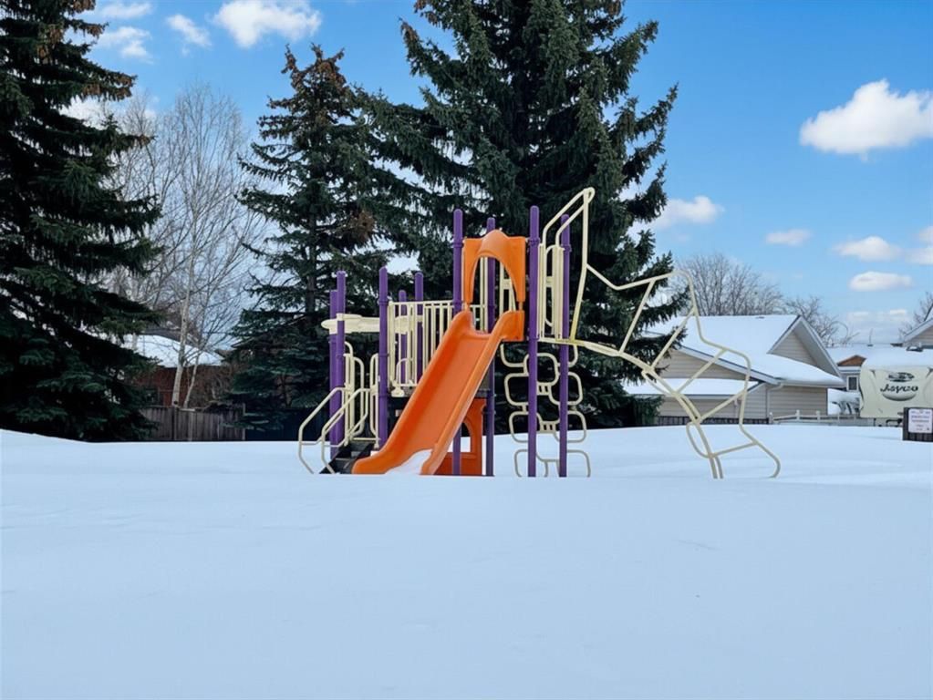 9318 70A Avenue  - Photo 5