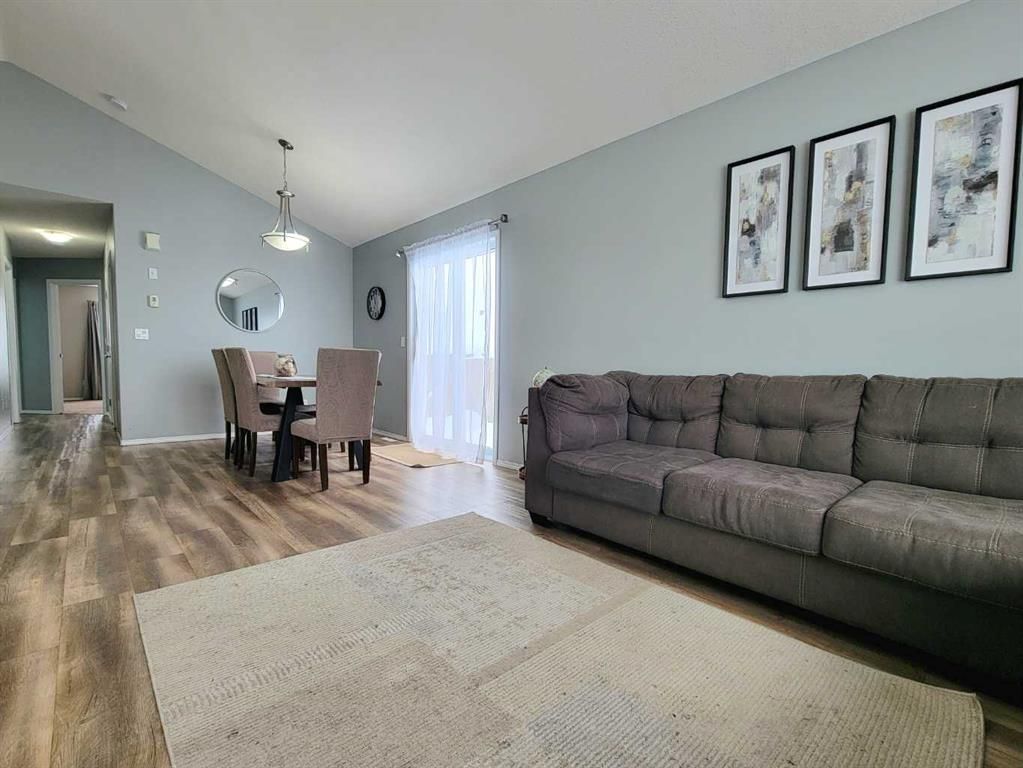 7559 115 Street  - Photo 5