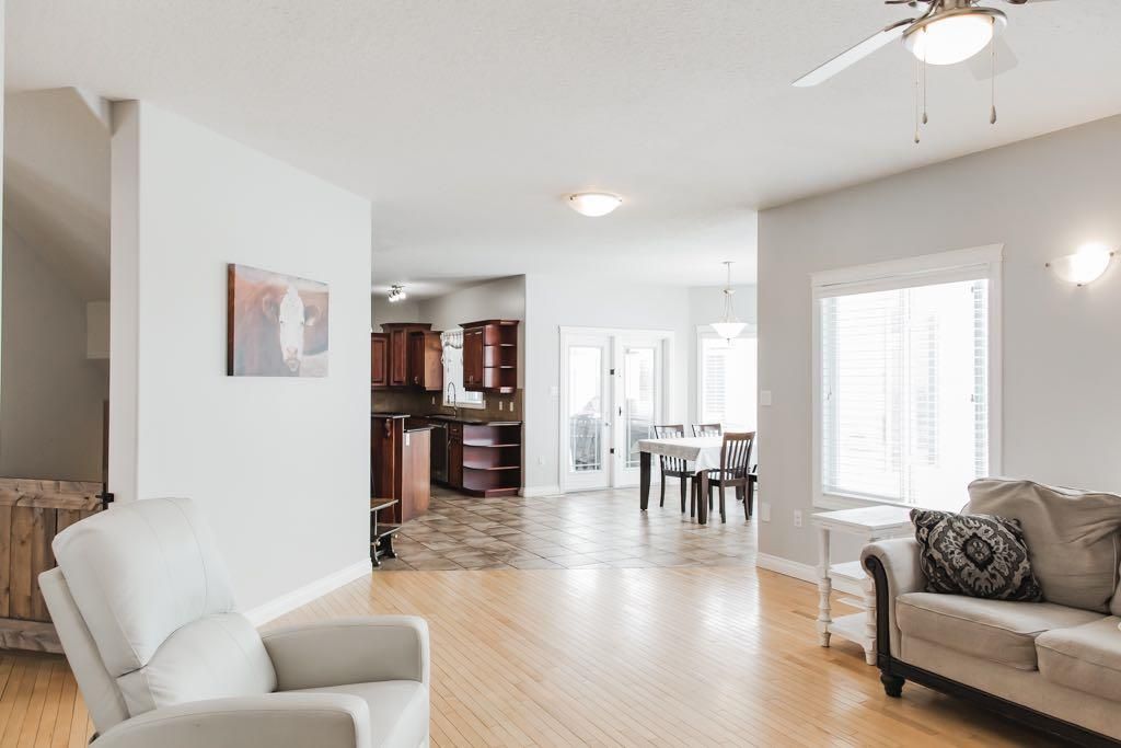 10626 CARRIAGE LANE Drive  - Photo 18