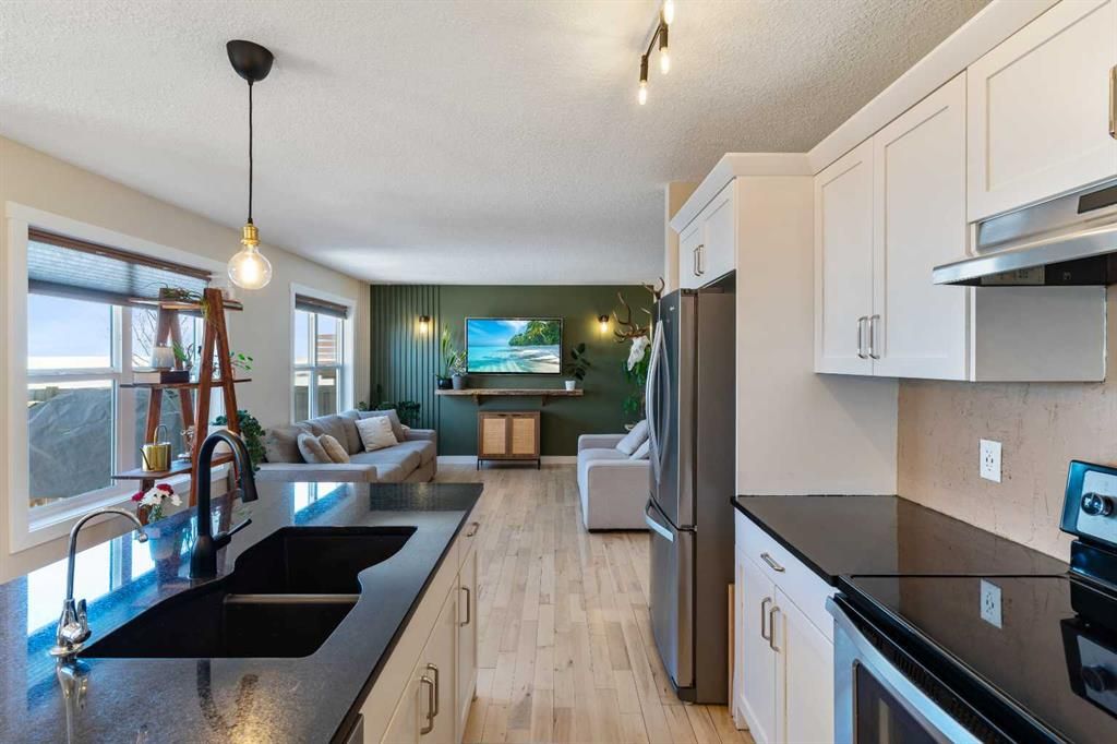 9307 94 Street  - Photo 15