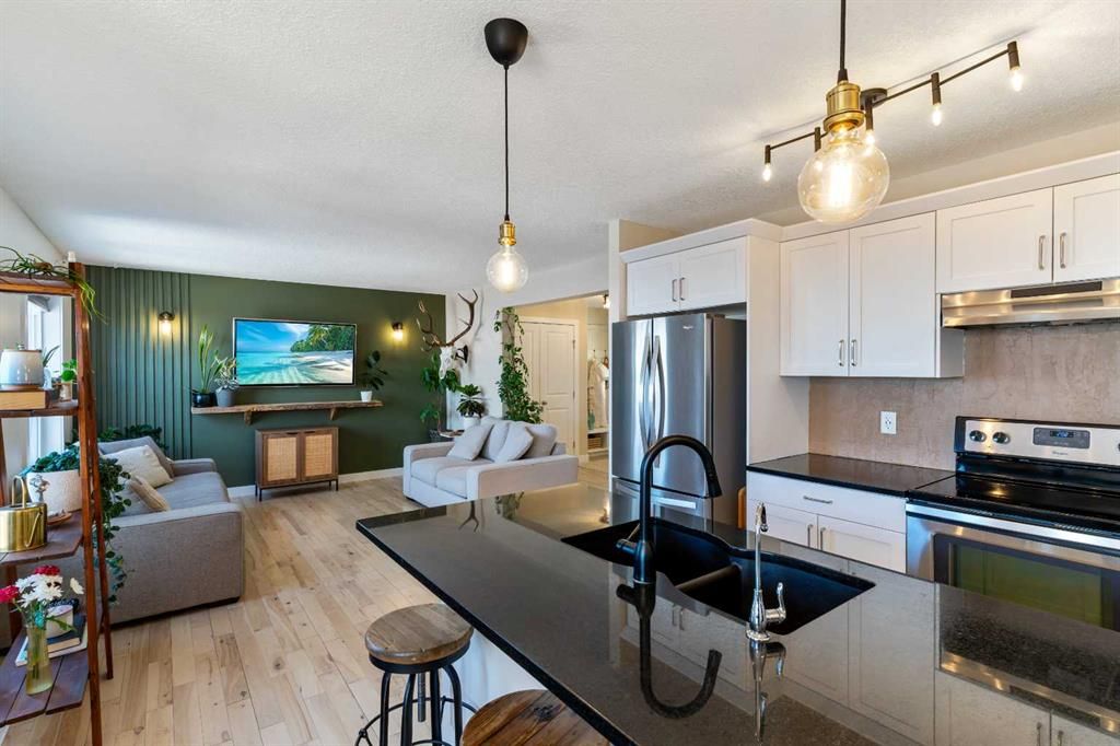 9307 94 Street  - Photo 16