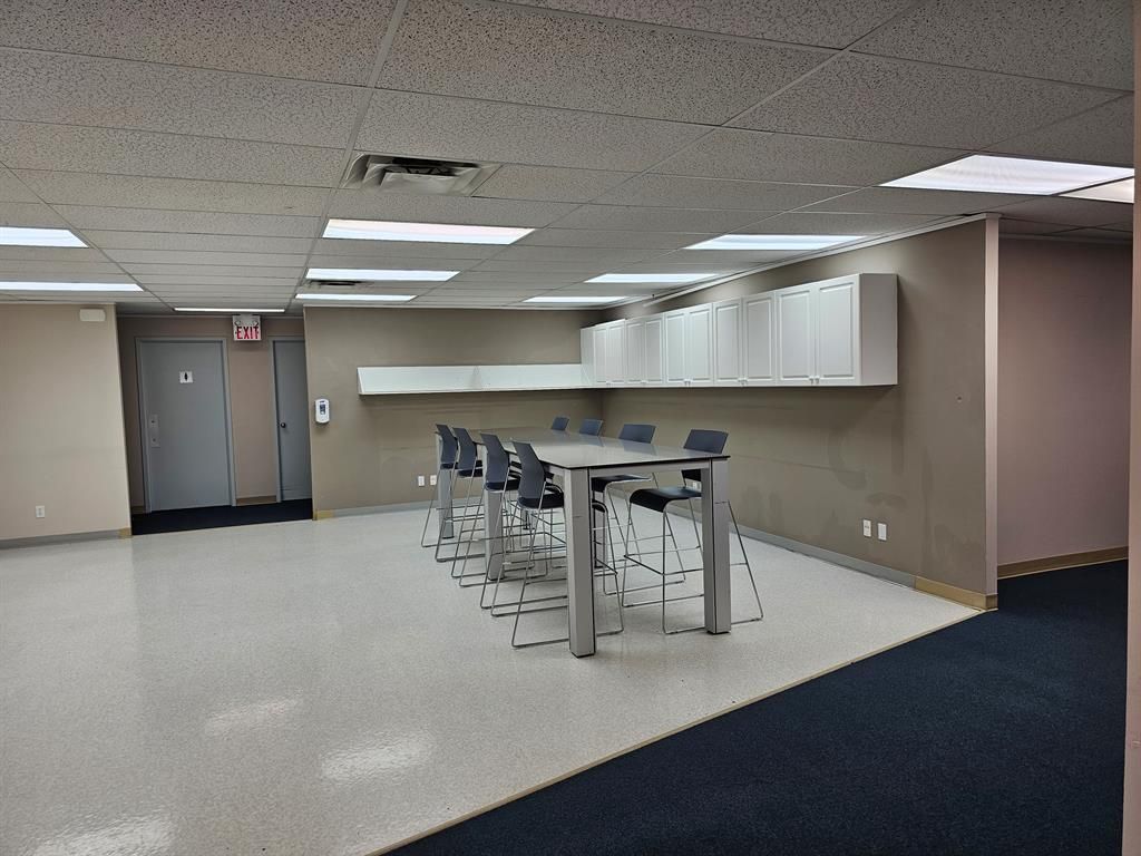 10070 117 Avenue  - Photo 10