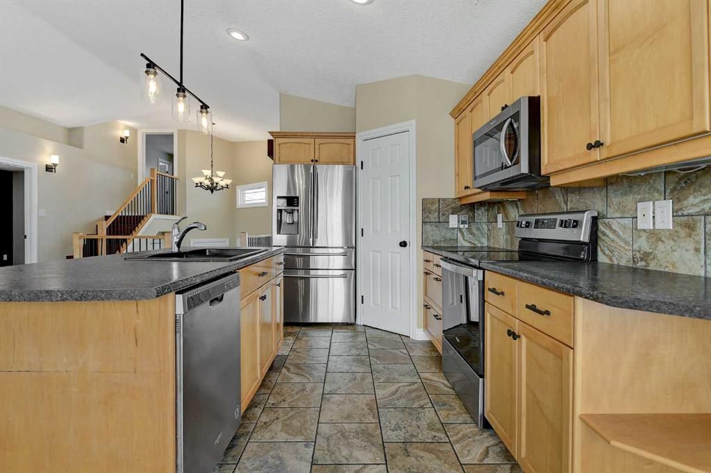 12702 Crystal Lake Drive  - Photo 13