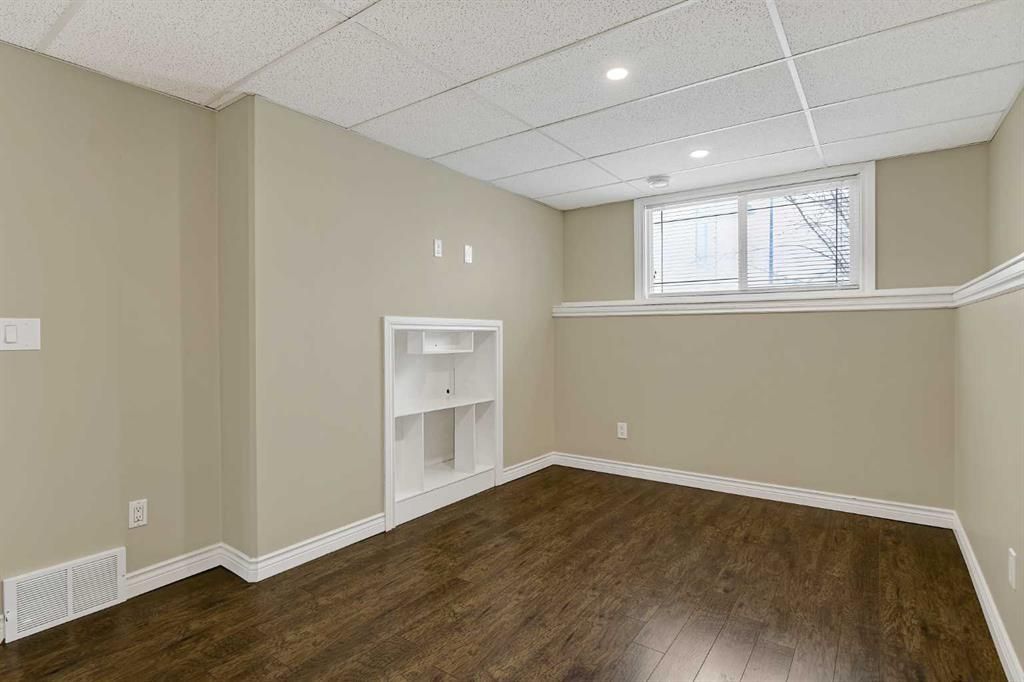 12702 Crystal Lake Drive  - Photo 36