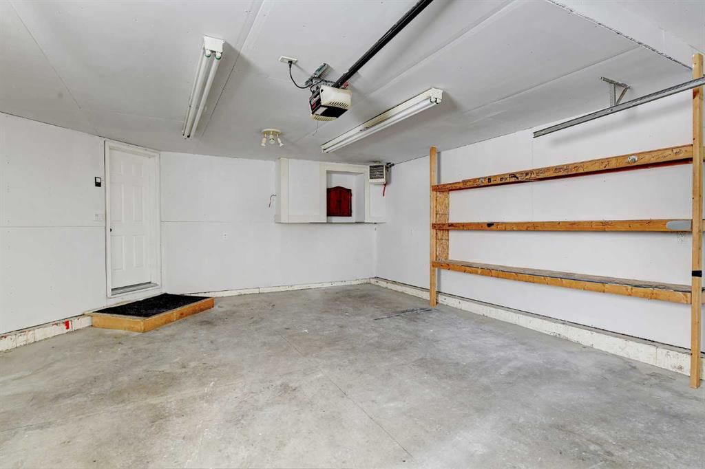 12702 Crystal Lake Drive  - Photo 38