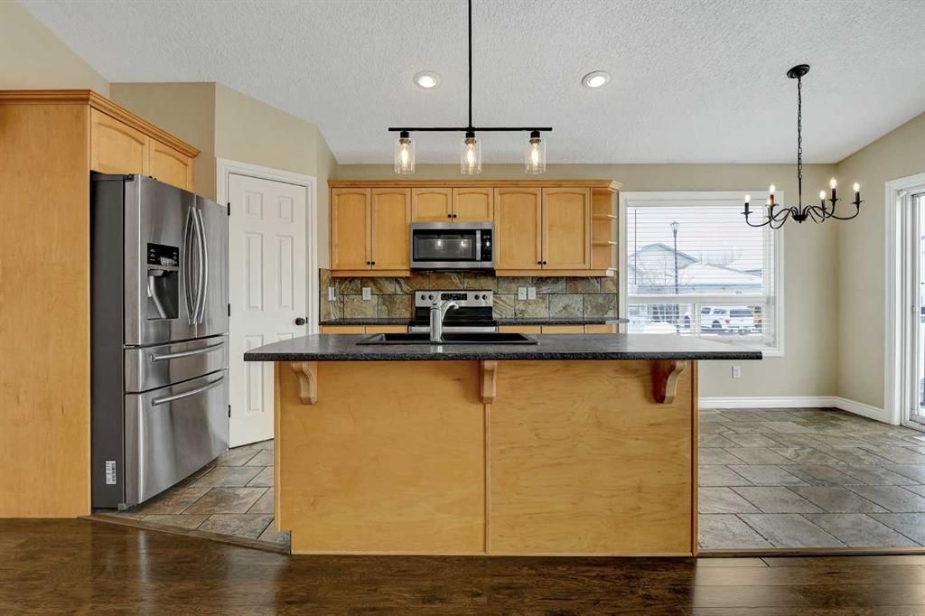 12702 Crystal Lake Drive  - Photo 9