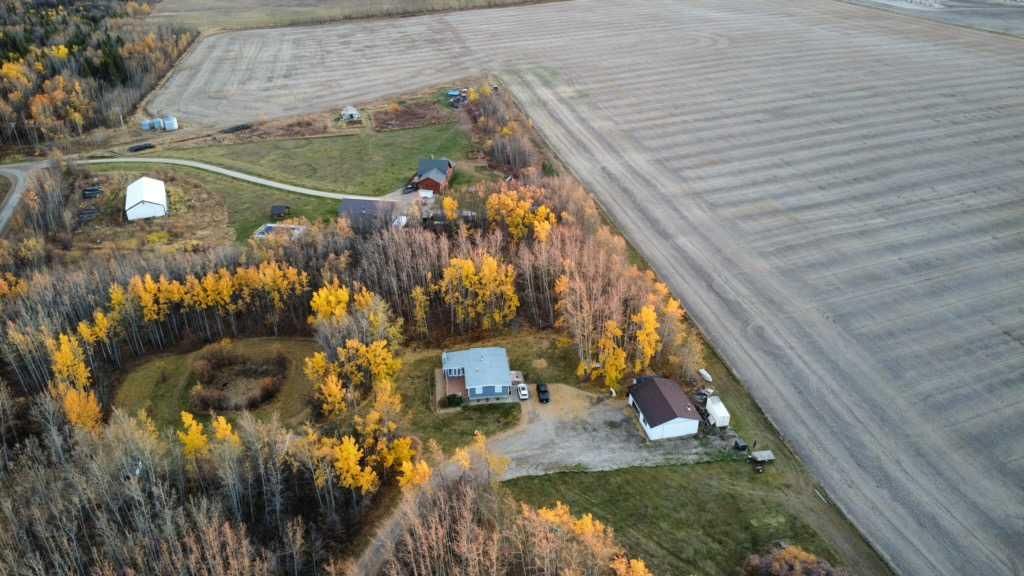 714074 Range Road 90   - Photo 47