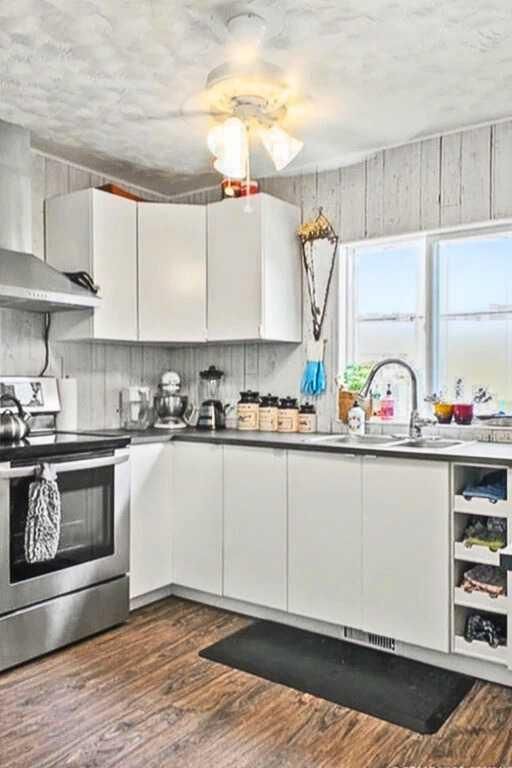 10132 106 Avenue  - Photo 3