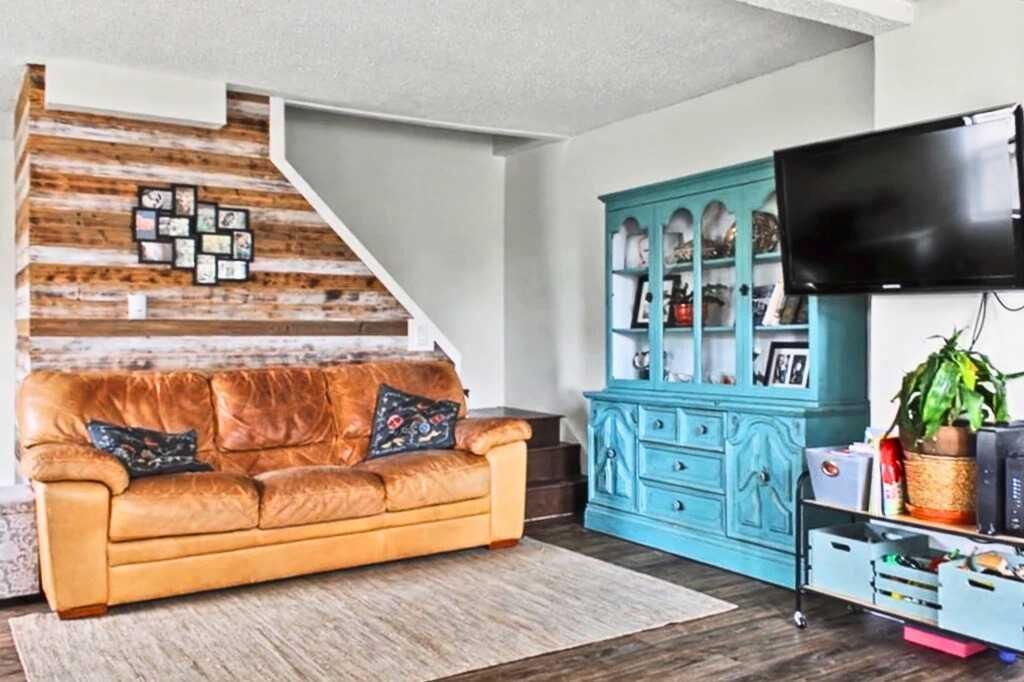 10132 106 Avenue  - Photo 5