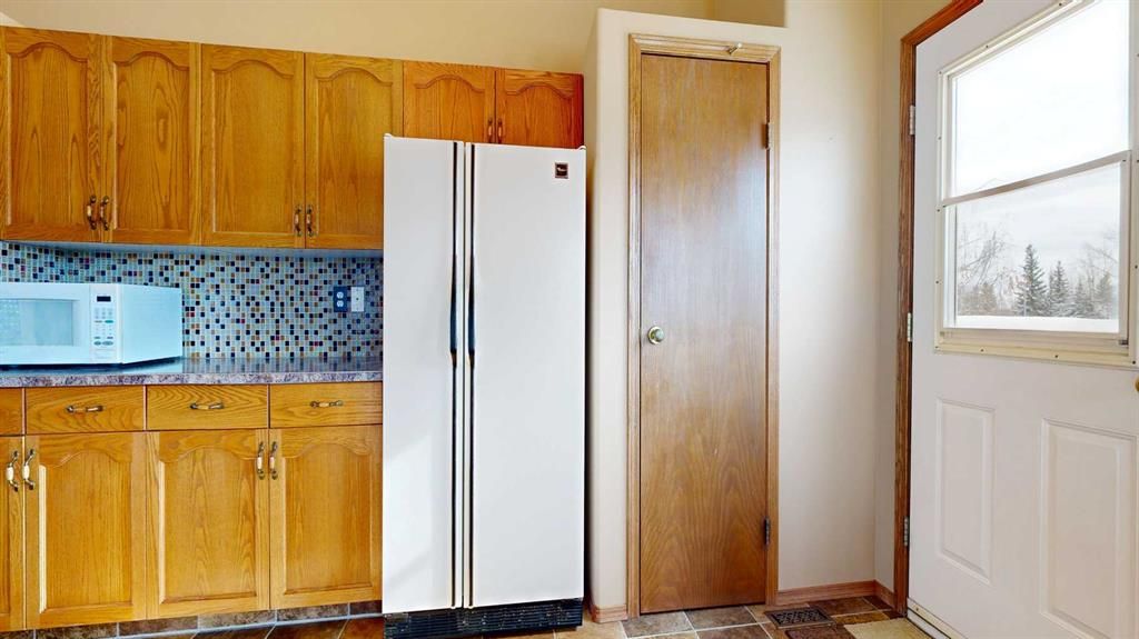 9203 96 Avenue  - Photo 10