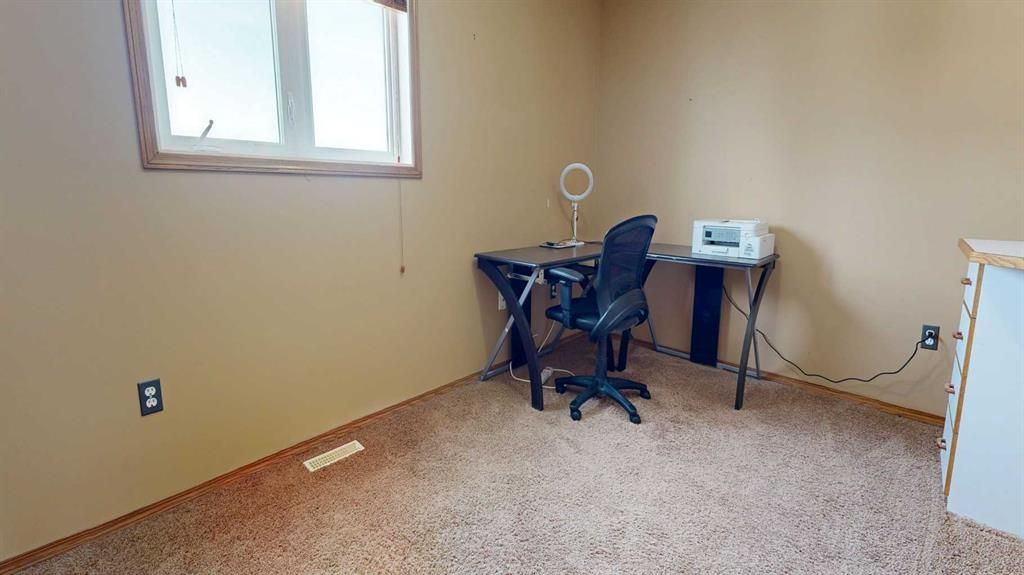 9203 96 Avenue  - Photo 15