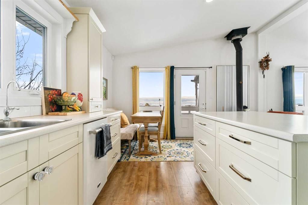 44021 TWP Road 742   - Photo 14