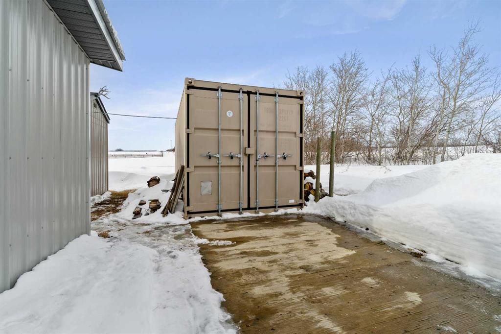 44021 TWP Road 742   - Photo 32