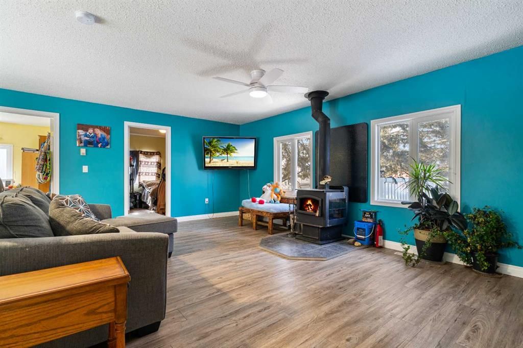 735059 Range Road 62   - Photo 5