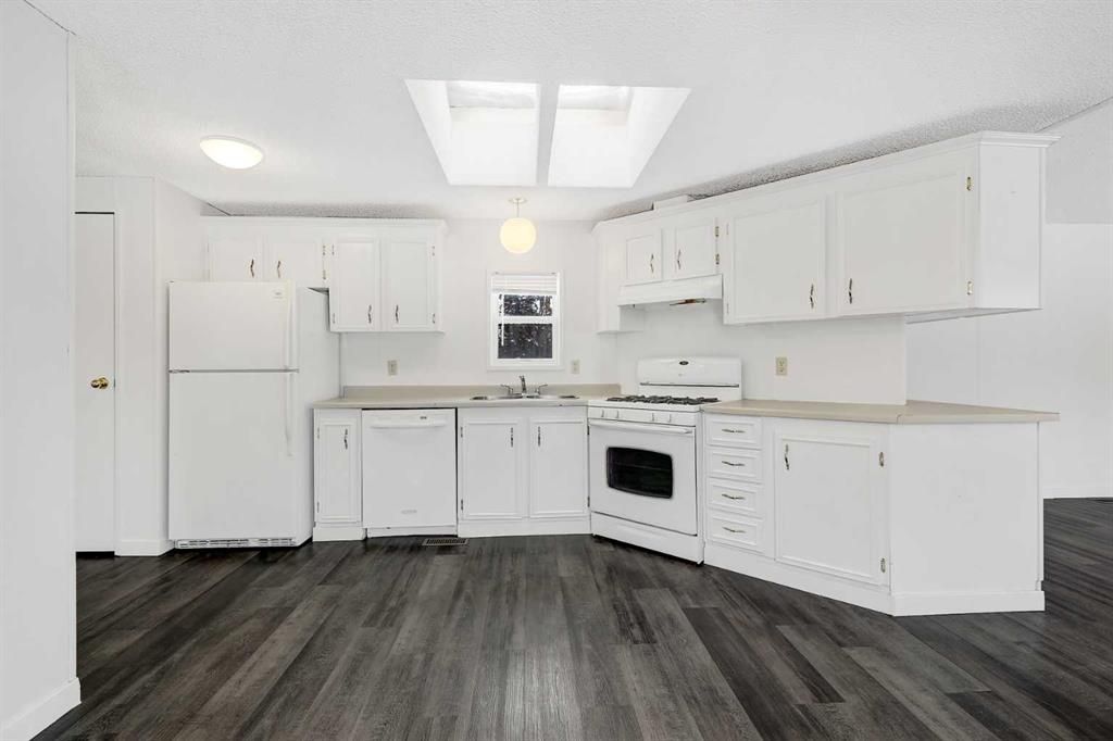 46, 85060 Township Road 722   - Photo 6