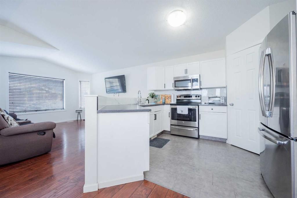 9717 126 Avenue  - Photo 7