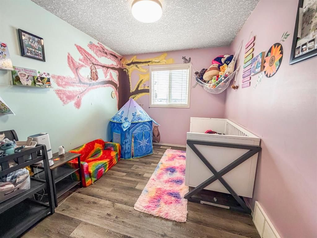 11409 69 Avenue  - Photo 17