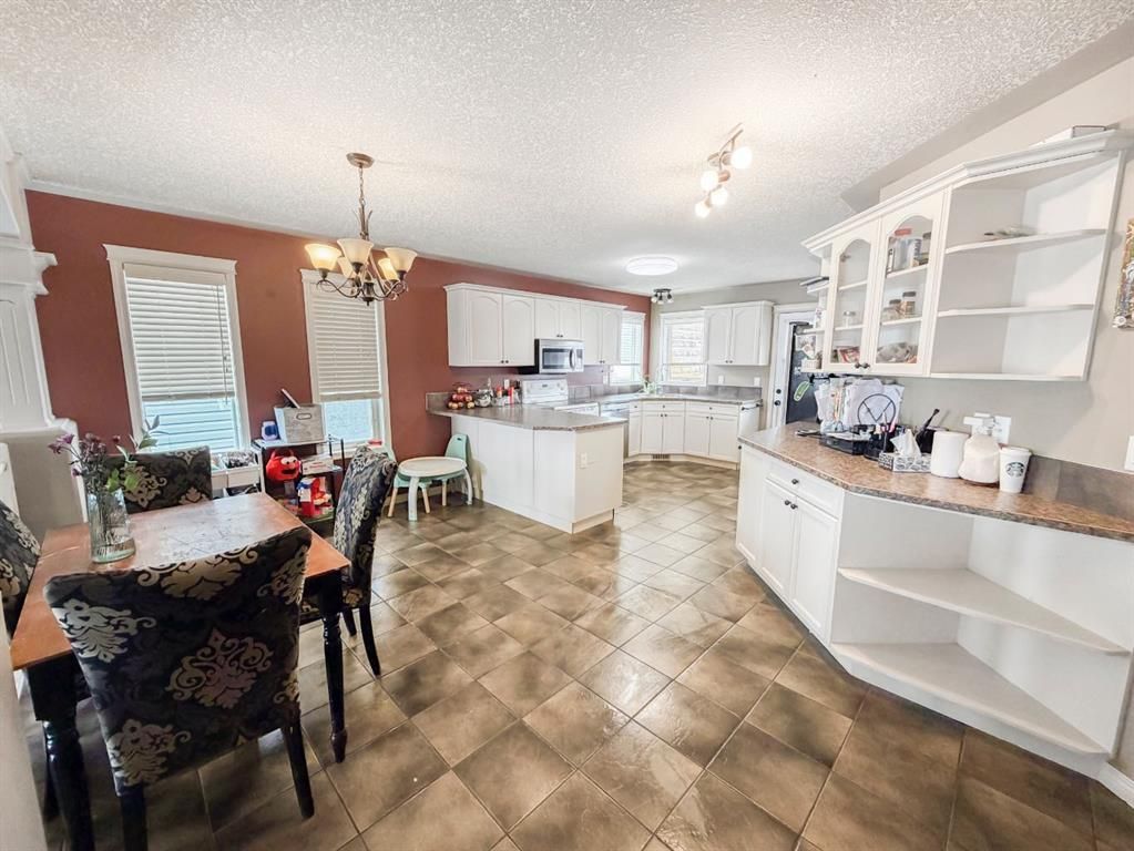 11409 69 Avenue  - Photo 6