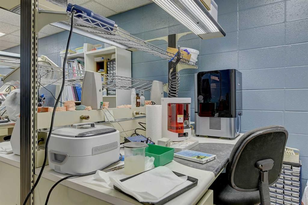 10018 101 Avenue  - Photo 1