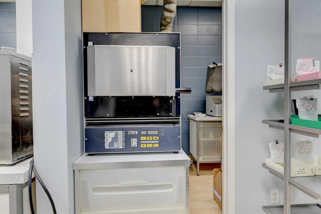 10018 101 Avenue  - Photo 14