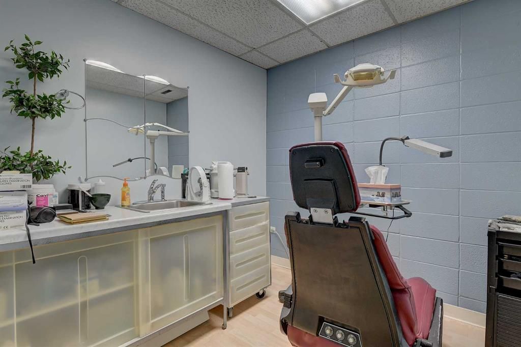 10018 101 Avenue  - Photo 23