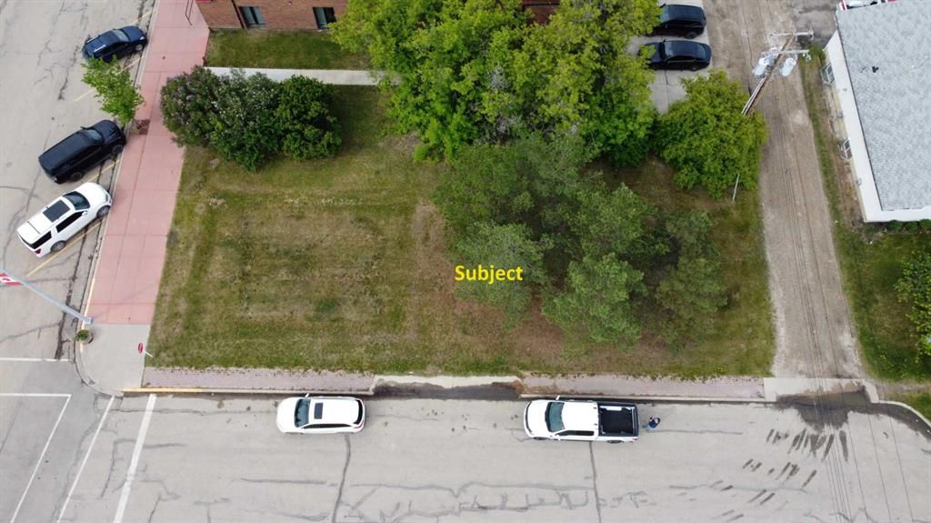 214 10th Street  - Photo 3