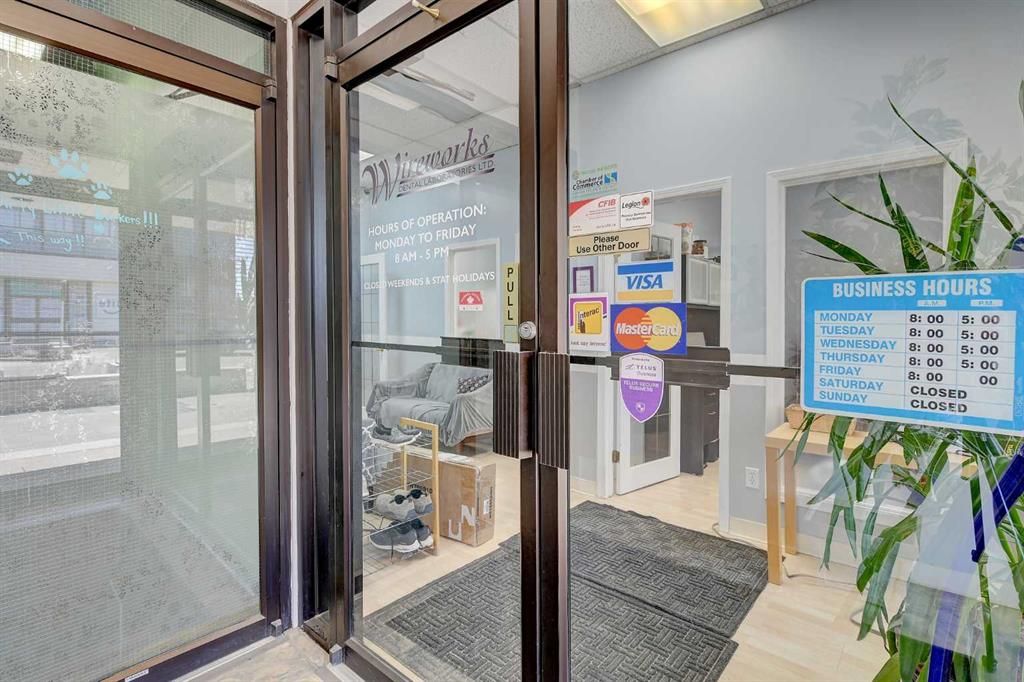 10018 101 Avenue  - Photo 3