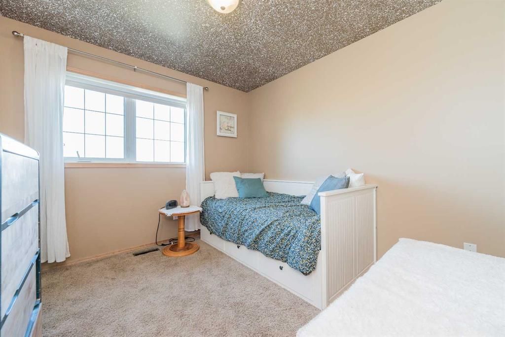 734082B Range Road 51   - Photo 28