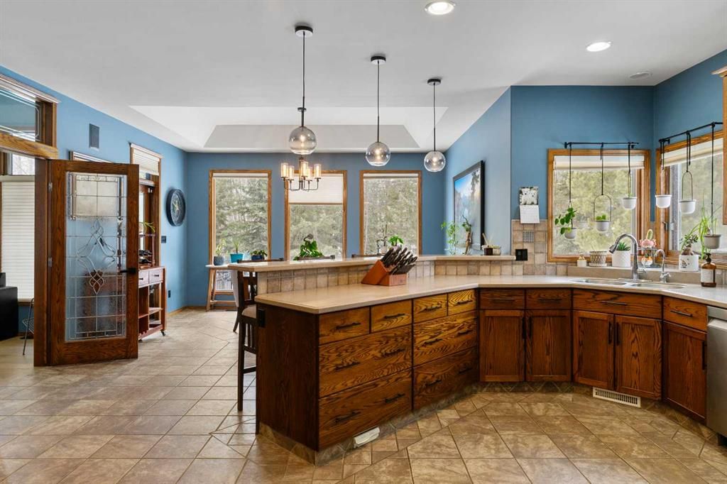 1705, 60017 704A Township  - Photo 19