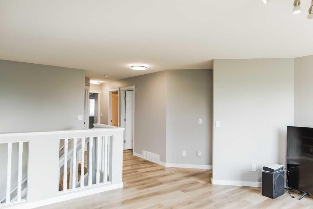 8541 102 Avenue  - Photo 24