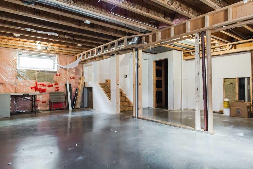 8541 102 Avenue  - Photo 35