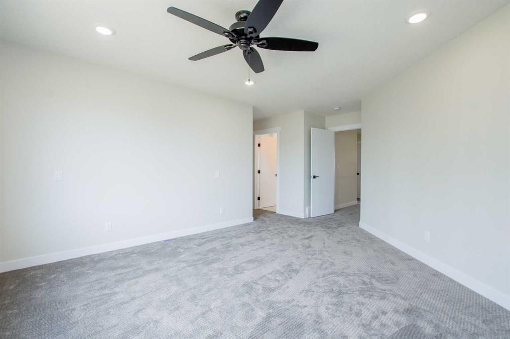 8862 60 Avenue  - Photo 15