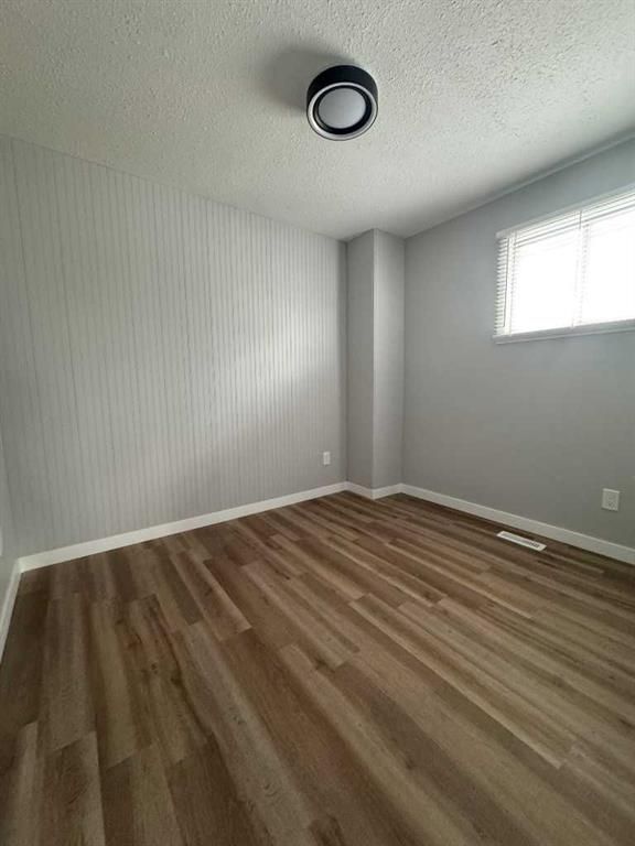 10021 106 Avenue  - Photo 13