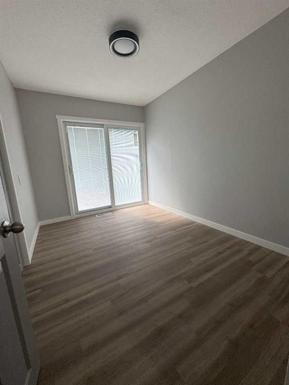 10021 106 Avenue  - Photo 9